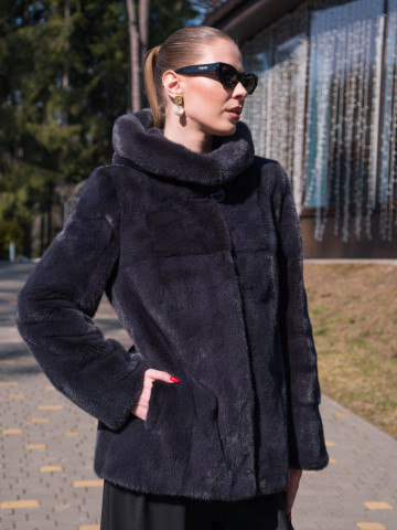 Куртка Мари 70 — Капюшон, Тёмный кот