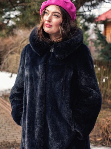 Агата 80 — Капюшон, Асфальт